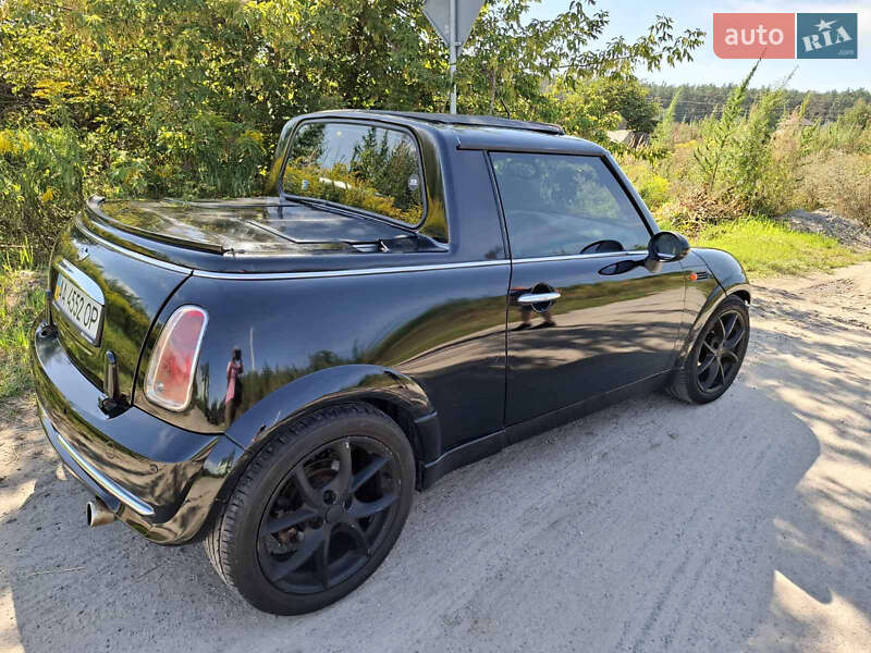Хэтчбек MINI Cooper 2006 в Киеве