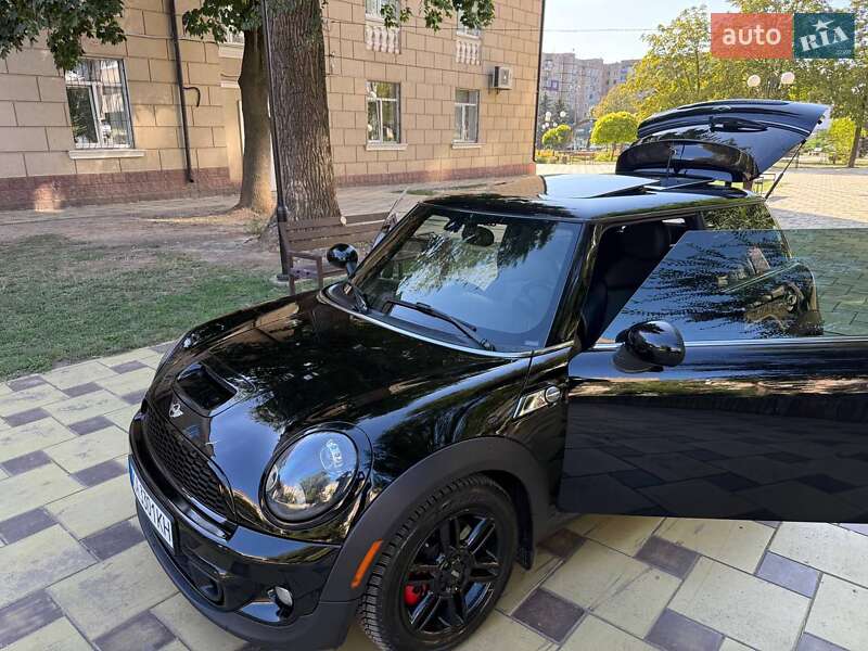 Хетчбек MINI Cooper 2013 в Кривому Розі