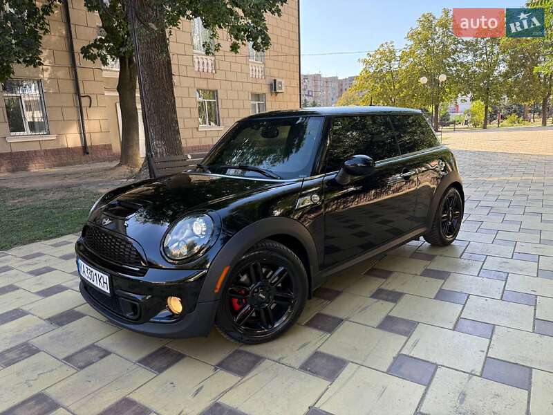Хетчбек MINI Cooper 2013 в Кривому Розі