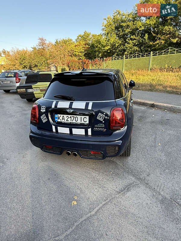 Хэтчбек MINI Cooper 2018 в Киеве