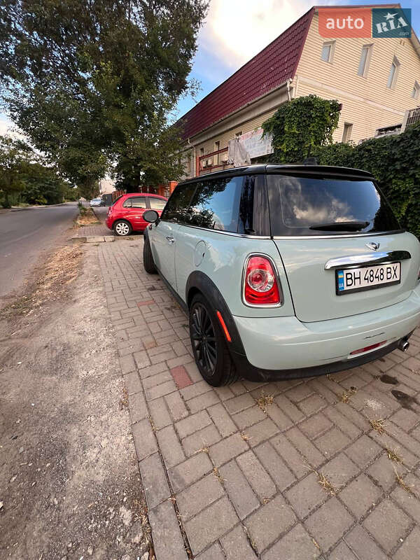 Хэтчбек MINI Cooper 2011 в Одессе