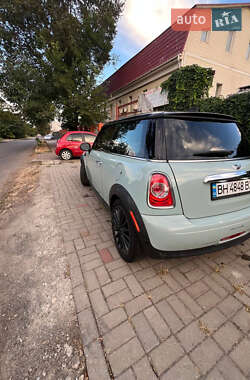 Хетчбек MINI Cooper 2011 в 