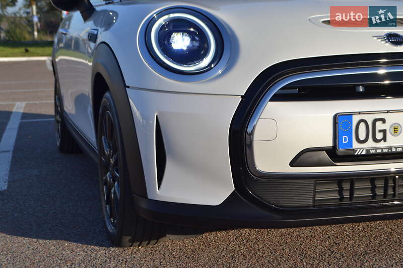Хэтчбек MINI Cooper 2023 в Житомире фото 9 Хэтчбек MINI Cooper 2023 в Житомире