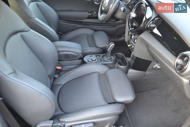 Хэтчбек MINI Cooper 2023 в Житомире фото 23 Хэтчбек MINI Cooper 2023 в Житомире