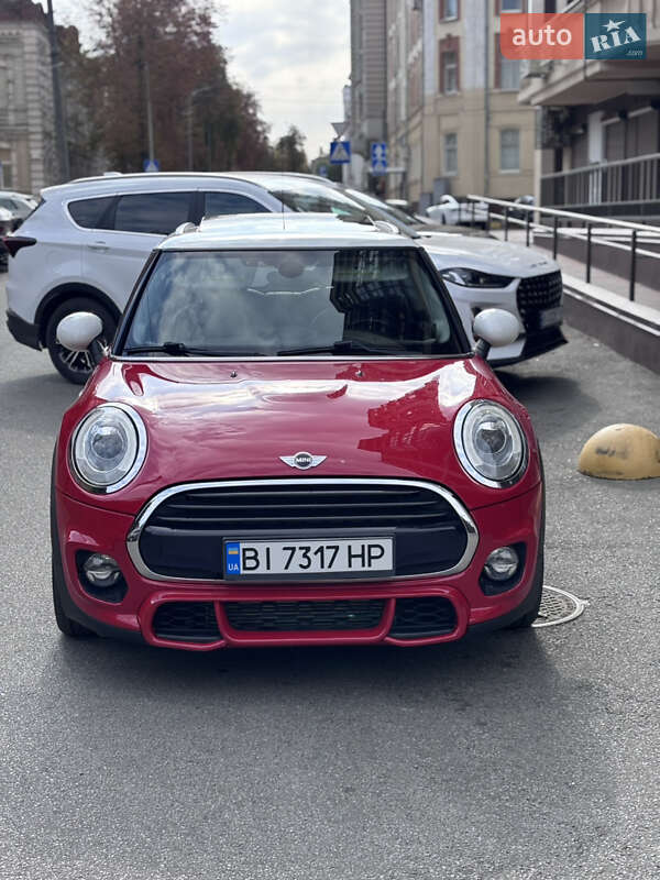 Хетчбек MINI Cooper 2017 в Полтаві