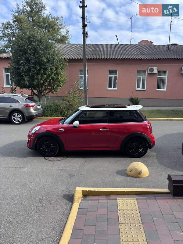 Хетчбек MINI Cooper 2017 в Полтаві