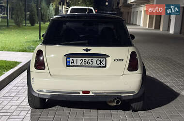 Хетчбек MINI Cooper 2006 в  фото 3 Хетчбек MINI Cooper 2006 в