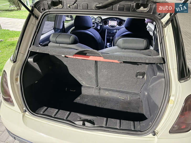 Хэтчбек MINI Cooper 2006 в Днепре