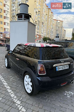 Хетчбек MINI Cooper 2008 в 