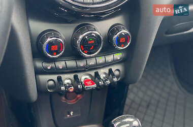 Хэтчбек MINI Cooper 2020 в 