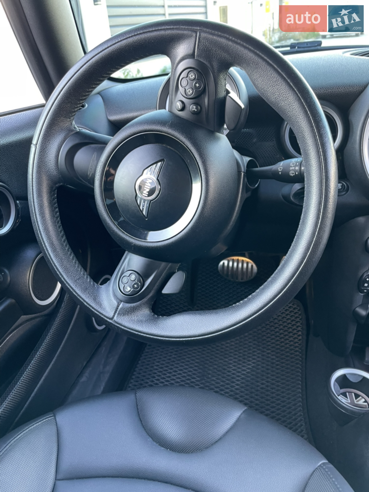 2013 MINI Cooper - мініатюра 10