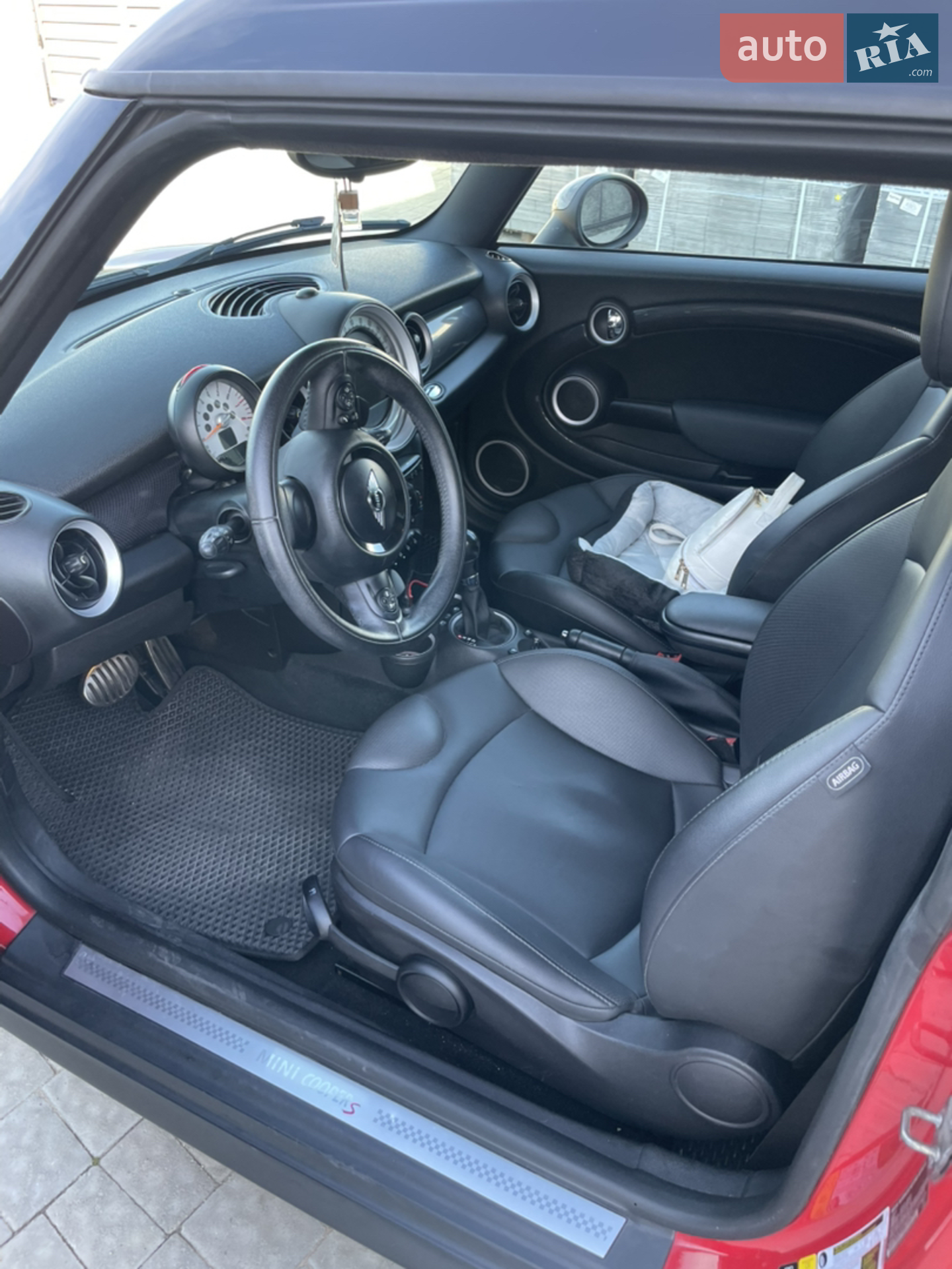 2013 MINI Cooper - мініатюра 17