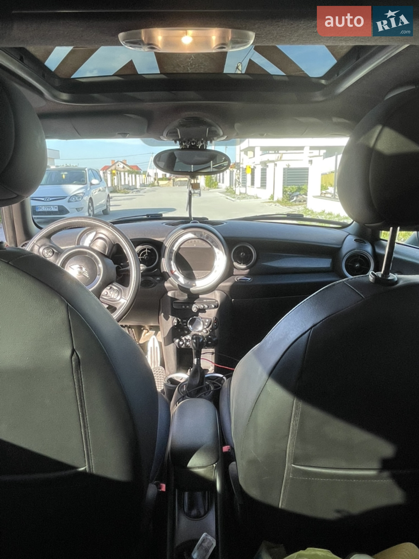 2013 MINI Cooper - мініатюра 24
