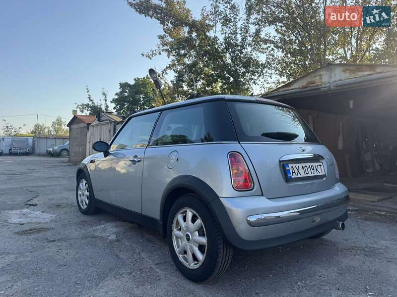 Хетчбек MINI Cooper 2002 в Харкові