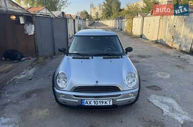 Хетчбек MINI Cooper 2002 в 