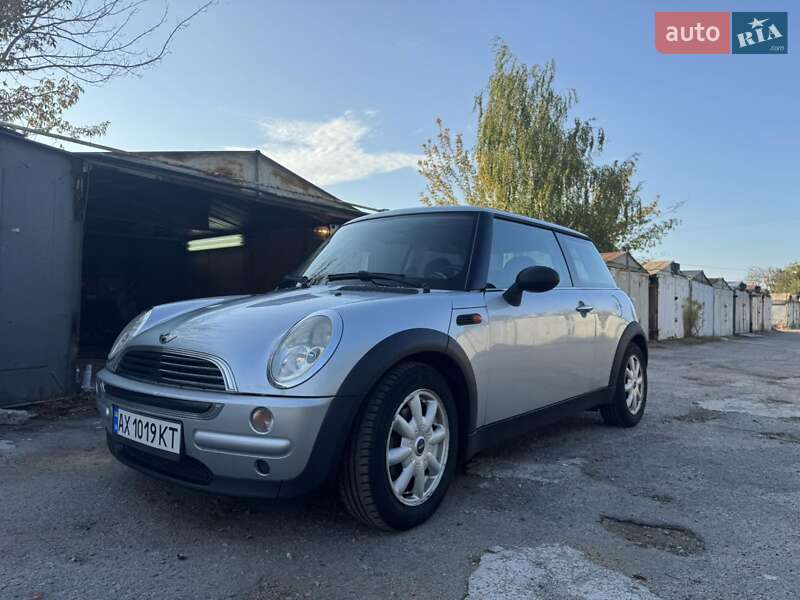 Хетчбек MINI Cooper 2002 в Харкові