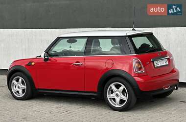 Хетчбек MINI Cooper 2008 в 