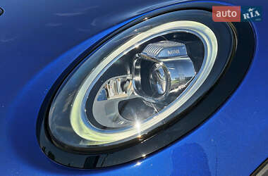 Хетчбек MINI Cooper 2020 в 