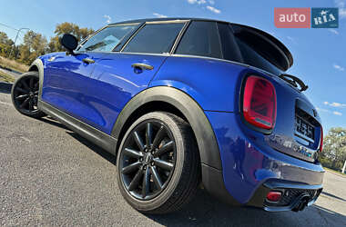 Хетчбек MINI Cooper 2020 в 