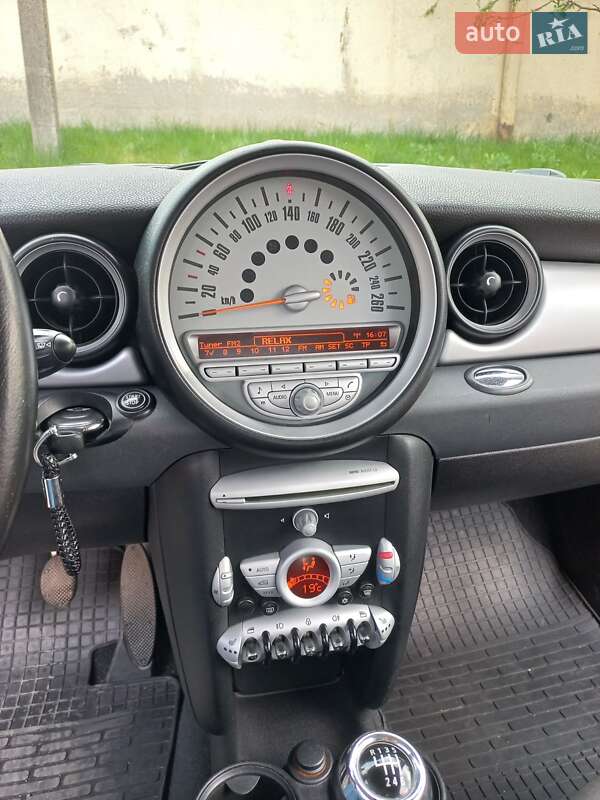 Хетчбек MINI Cooper 2009 в Рівному
