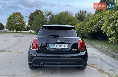 Хетчбек MINI Cooper 2022 в 