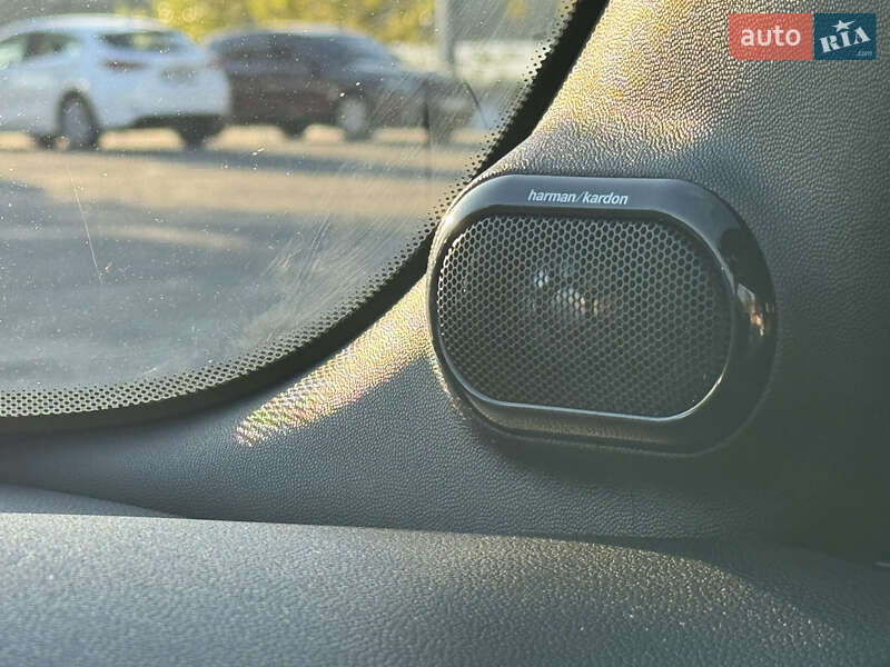 Хетчбек MINI Cooper 2016 в Києві фото 8 Хетчбек MINI Cooper 2016 в Києві