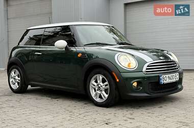 Хетчбек MINI Cooper 2011 в 