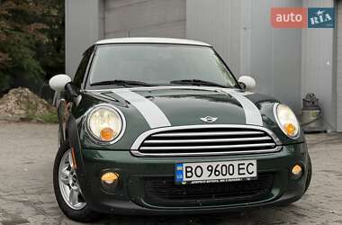 Хетчбек MINI Cooper 2011 в 