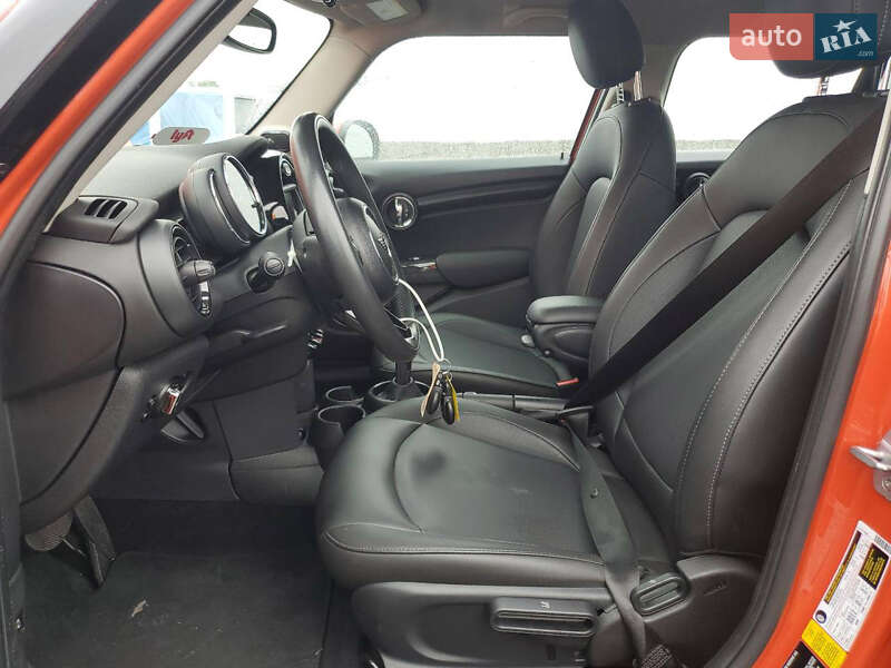 Хэтчбек MINI Cooper 2020 в Киеве фото 7 Хэтчбек MINI Cooper 2020 в Киеве