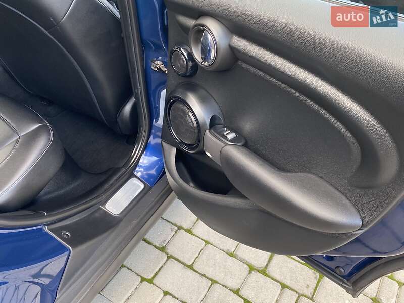 Хэтчбек MINI Cooper 2017 в Одессе