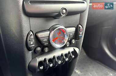 Хетчбек MINI Cooper 2011 в 