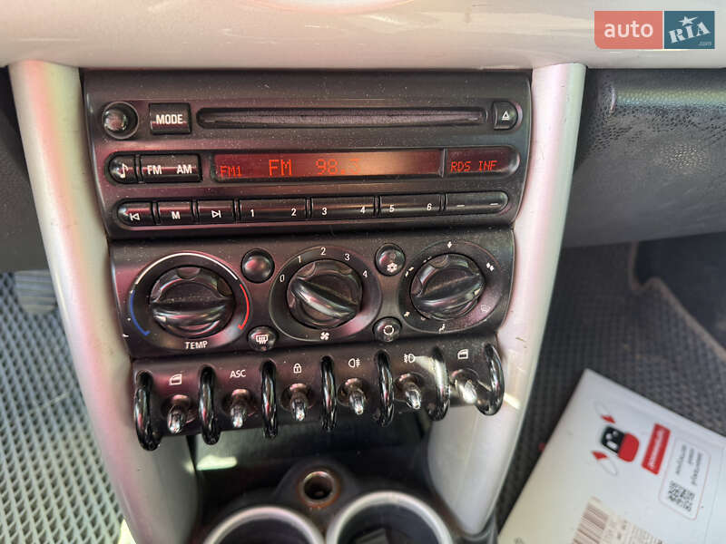 Хетчбек MINI Cooper 2003 в Києві