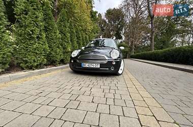 Хэтчбек MINI Cooper 2006 в 
