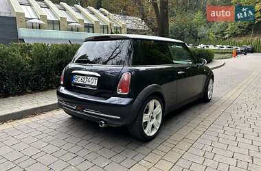 Хэтчбек MINI Cooper 2006 в 