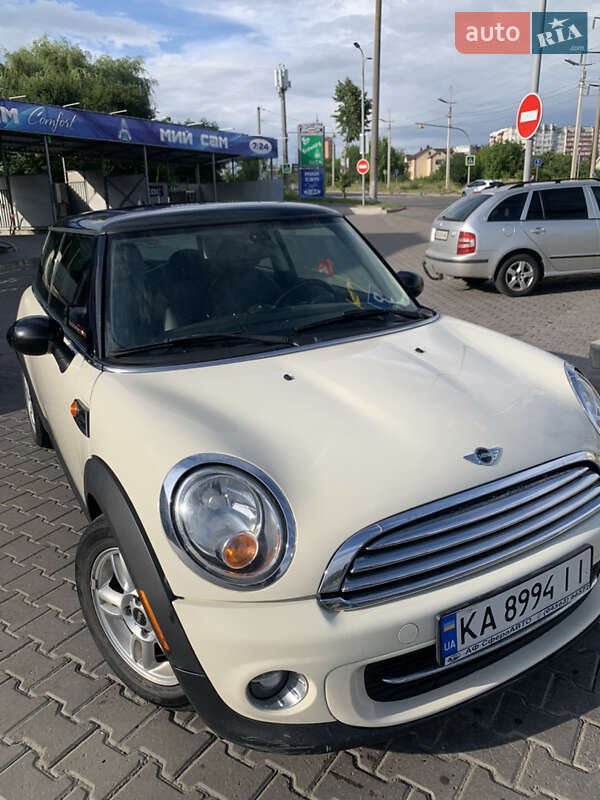 Хетчбек MINI Cooper 2012 в Києві фото 2 Хетчбек MINI Cooper 2012 в Києві