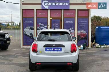 Хэтчбек MINI Cooper 2021 в 