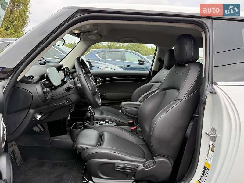 Хетчбек MINI Cooper 2021 в Одесі