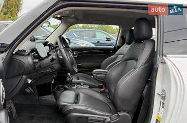 Хэтчбек MINI Cooper 2021 в 