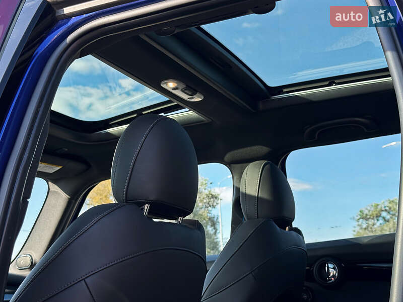 Хетчбек MINI Cooper 2020 в Києві