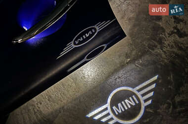 Хэтчбек MINI Cooper 2020 в 