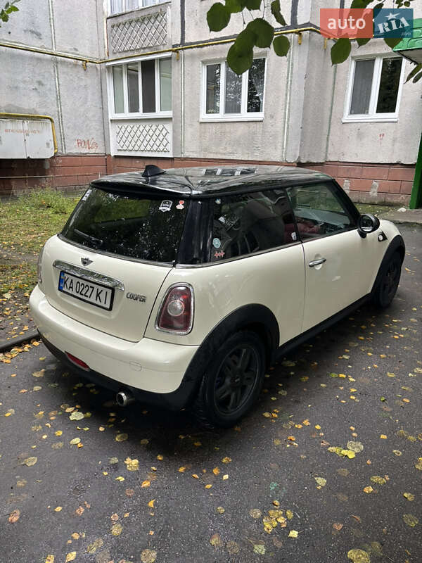 Хэтчбек MINI Cooper 2008 в Белой Церкви фото 2 Хэтчбек MINI Cooper 2008 в Белой Церкви