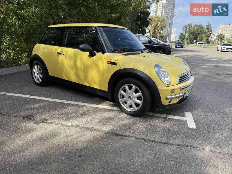 Хетчбек MINI Cooper 2002 в Броварах