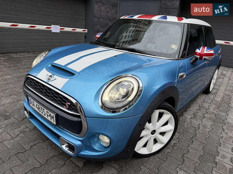 Хетчбек MINI Cooper 2017 в Києві