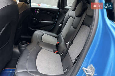 Хэтчбек MINI Cooper 2017 в 