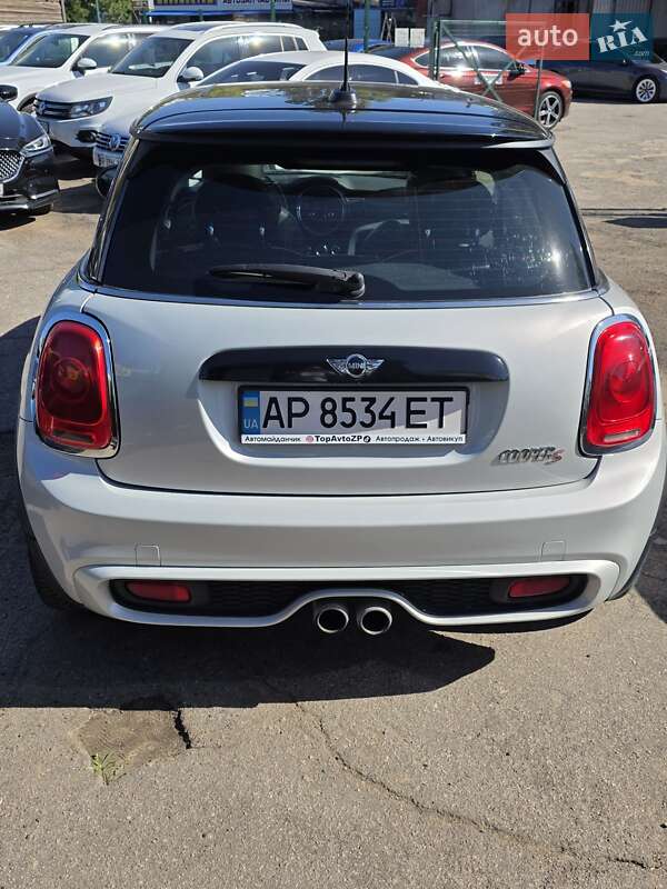 Хетчбек MINI Cooper 2014 в Запоріжжі