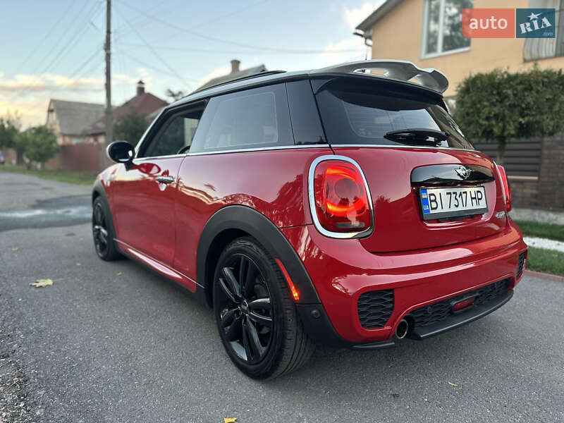 Хэтчбек MINI Cooper 2017 в Полтаве
