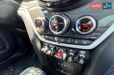 Хетчбек MINI Cooper 2018 в 