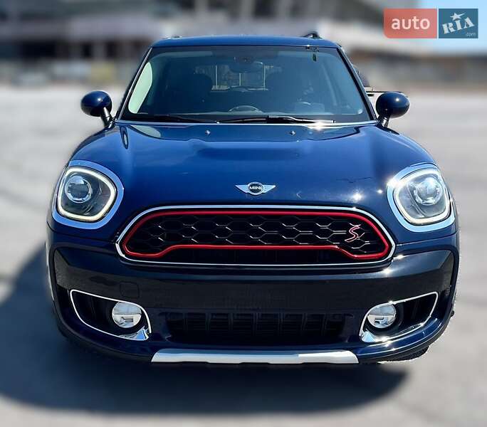 Хетчбек MINI Cooper 2018 в Чернівцях