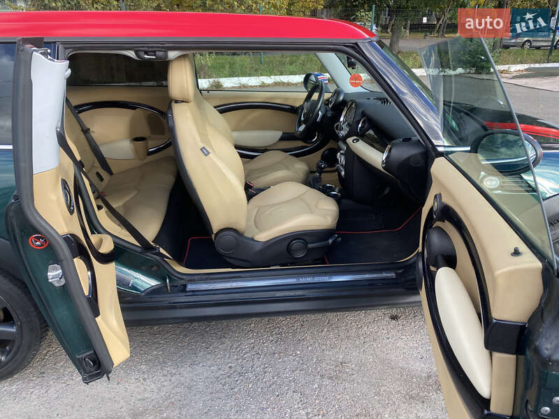 Хэтчбек MINI Cooper 2007 в Киеве