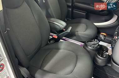 Хетчбек MINI Cooper 2013 в  фото 9 Хетчбек MINI Cooper 2013 в